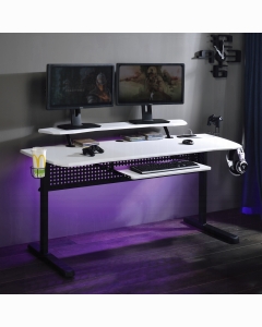 Vildre Gaming Desk W/USB