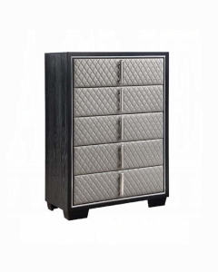 Nicola Chest