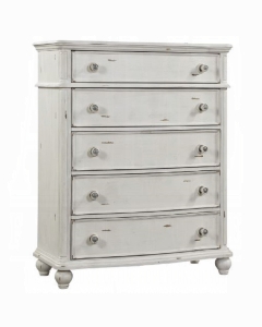 Jaqueline Chest