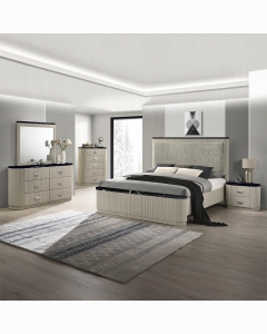 Travonte Eastern King Bed 
