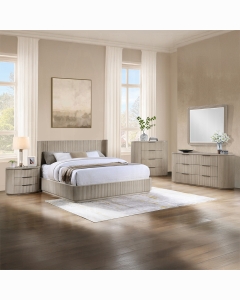 Leanna Chest