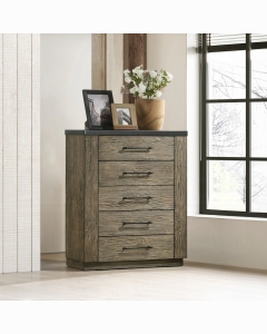 Lance Chest