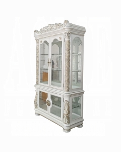 Vendome Curio