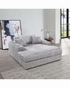 Hilde Chaise w/2 Pillows