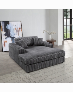 Hilde Chaise w/2 Pillows